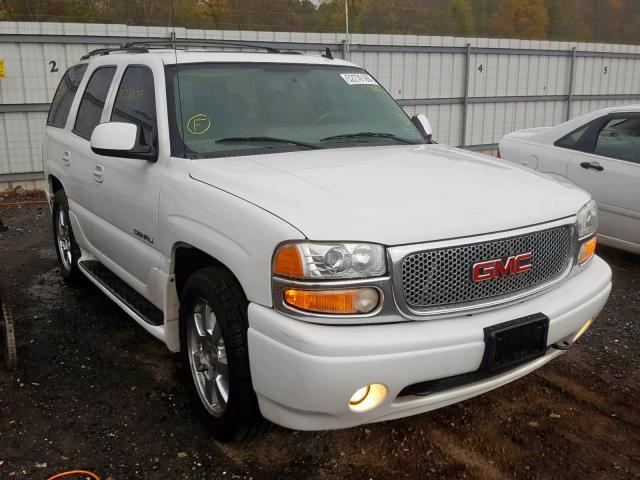 1GKEK63U06J120583 - 2006 GMC YUKON DENA WHITE photo 1