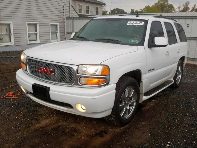 1GKEK63U06J120583 - 2006 GMC YUKON DENA WHITE photo 2