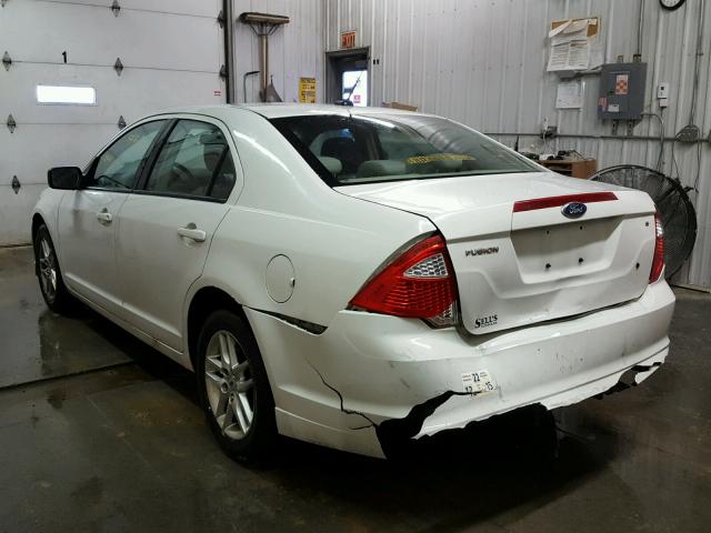 3FAHP0GA9AR423342 - 2010 FORD FUSION S WHITE photo 3