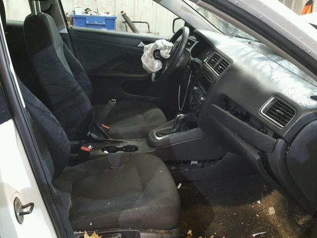 3VW2K7AJ7DM241055 - 2013 VOLKSWAGEN JETTA BASE 白色 照片 5