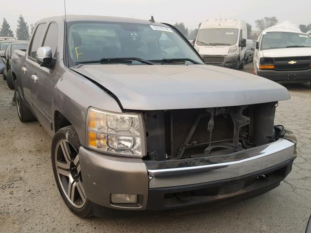 2GCEC13C471507443 - 2007 CHEVROLET SILVERADO GRAY photo 1