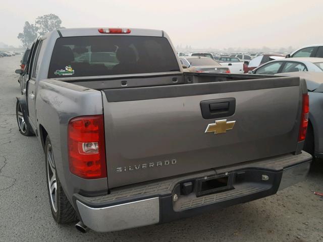 2GCEC13C471507443 - 2007 CHEVROLET SILVERADO GRAY photo 3