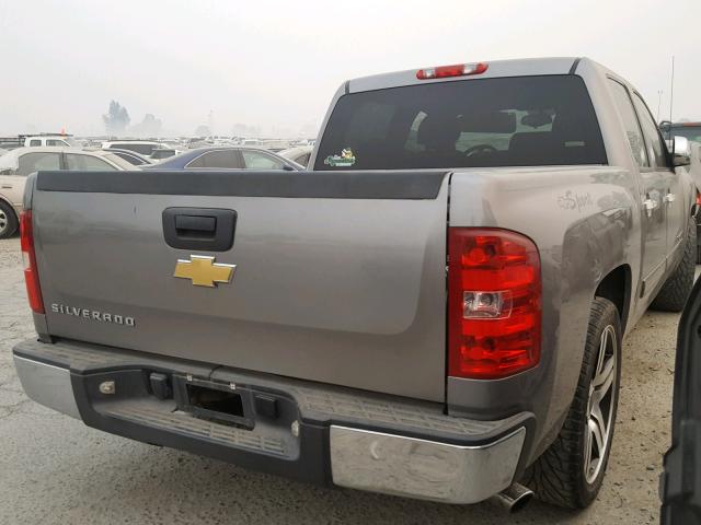 2GCEC13C471507443 - 2007 CHEVROLET SILVERADO GRAY photo 4