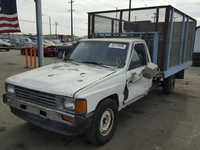 JT5RN55R5G0207597 - 1986 TOYOTA PICKUP CAB WHITE photo 2