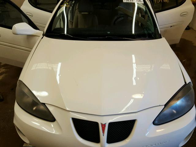 2G2WR554571232542 - 2007 PONTIAC GRAND PRIX WHITE photo 7