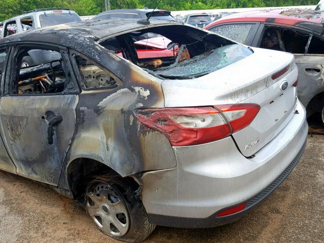 1FADP3E25DL163522 - 2013 FORD FOCUS S BURN photo 10