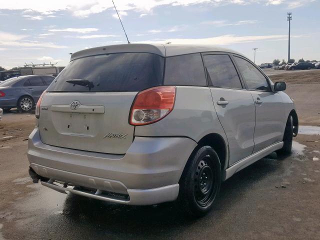 2T1KR32E23C043659 - 2003 TOYOTA MATRIX XR SILVER photo 4