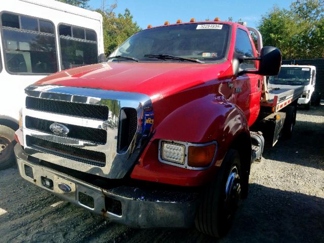 3FDNF65Y2YMA65801 - 2000 FORD F650 SUPER RED photo 2