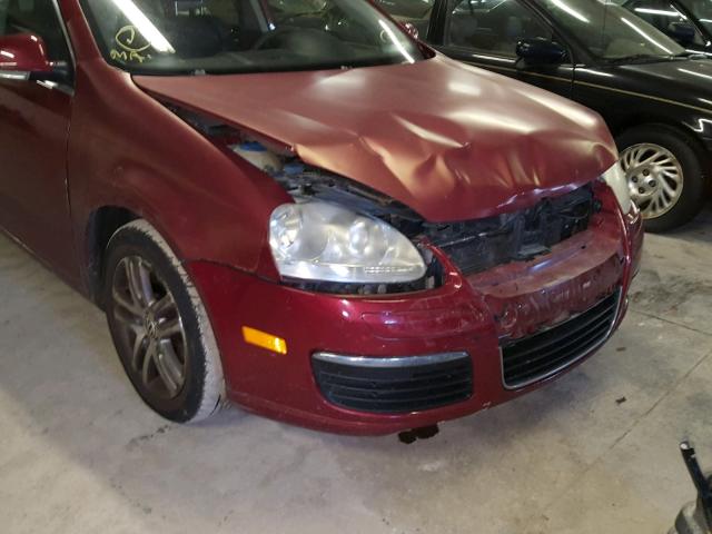 3VWRF71K86M682238 - 2006 VOLKSWAGEN JETTA 2.5 RED photo 9