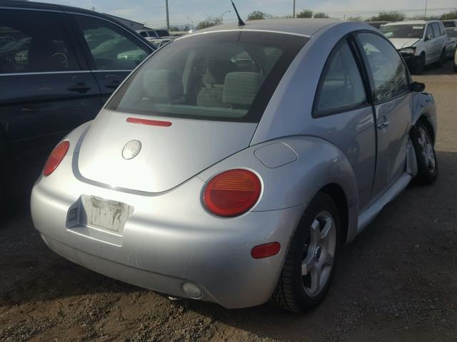 3VWBR31CX4M409129 - 2004 VOLKSWAGEN NEW BEETLE Silber Foto 4