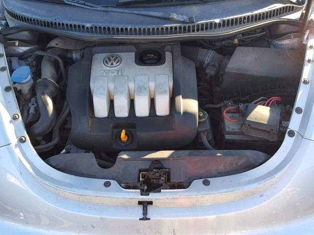 3VWBR31CX4M409129 - 2004 VOLKSWAGEN NEW BEETLE Silber Foto 7