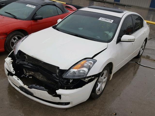 1N4BL21E67N411556 - 2007 NISSAN ALTIMA 3.5 WHITE photo 2