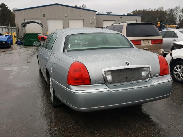 1LNHM81V76Y649848 - 2006 LINCOLN TOWN CAR S GRAY photo 3