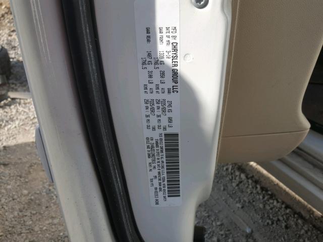 2V4RW3D12AR272816 - 2010 VOLKSWAGEN ROUTAN SE WHITE photo 10