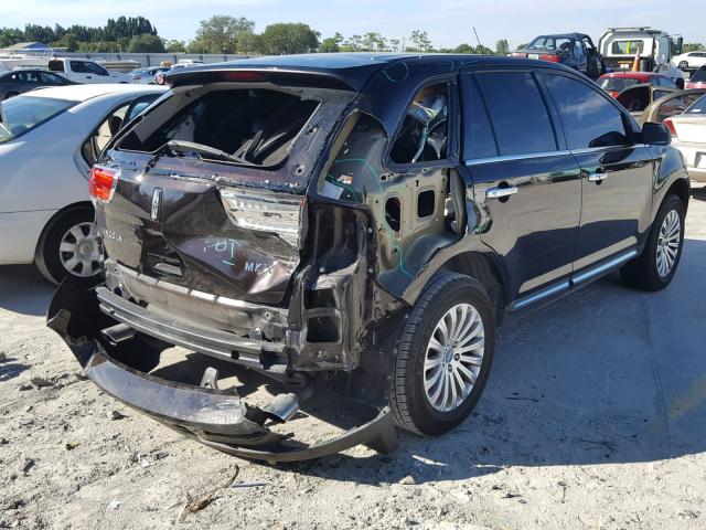 2LMDJ6JK4DBL15843 - 2013 LINCOLN MKX BLACK photo 4