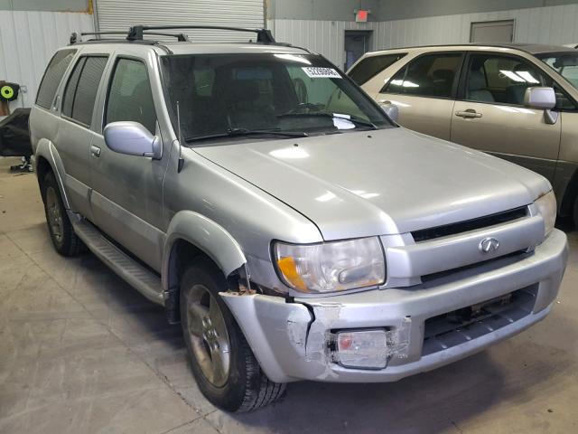 JNRDR09Y32W256780 - 2002 INFINITI QX4 SILVER photo 1