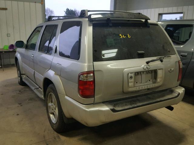 JNRDR09Y32W256780 - 2002 INFINITI QX4 SILVER photo 3