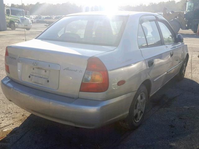 KMHCG45C32U350555 - 2002 HYUNDAI ACCENT GL SILVER photo 4