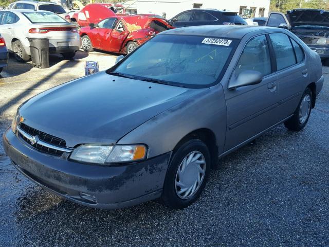 1N4DL01D5XC227550 - 1999 NISSAN ALTIMA XE TAN photo 2