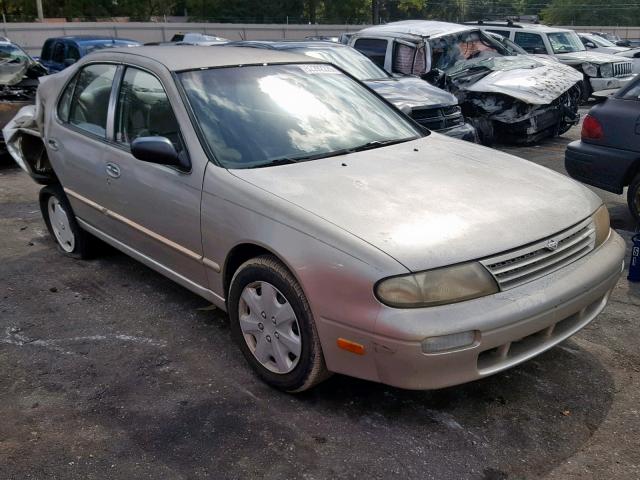 1N4BU31D0SC200366 - 1995 NISSAN ALTIMA XE GOLD photo 1