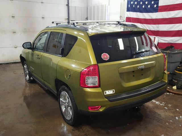 1C4NJCBA9CD677409 - 2012 JEEP COMPASS SP GREEN photo 3