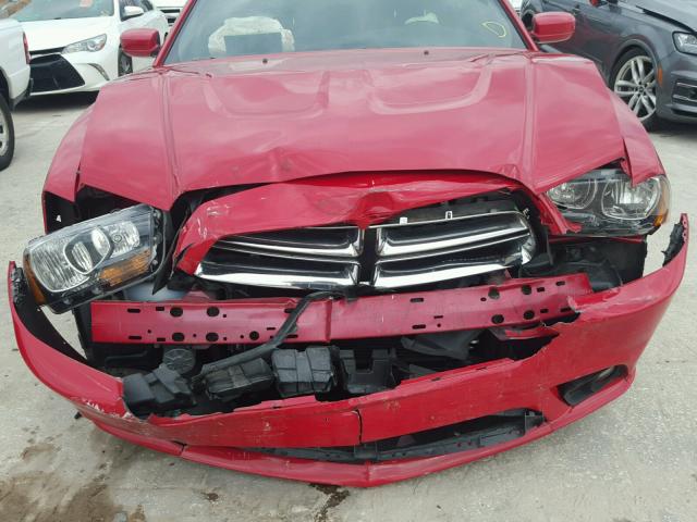 2C3CDXJG2DH571873 - 2013 DODGE CHARGER SX RED photo 9