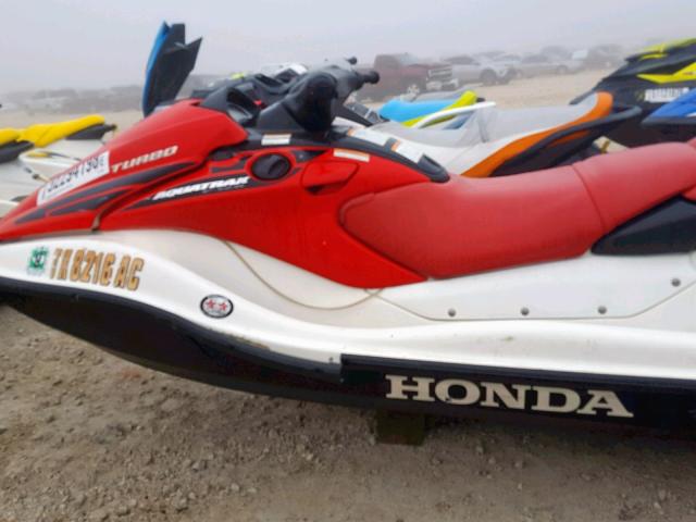 HPSA1100G506 - 2006 HONDA AQUATRAX RED photo 9