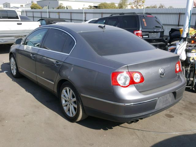 WVWCU73C26P146528 - 2006 VOLKSWAGEN PASSAT 3.6 GRAY photo 3