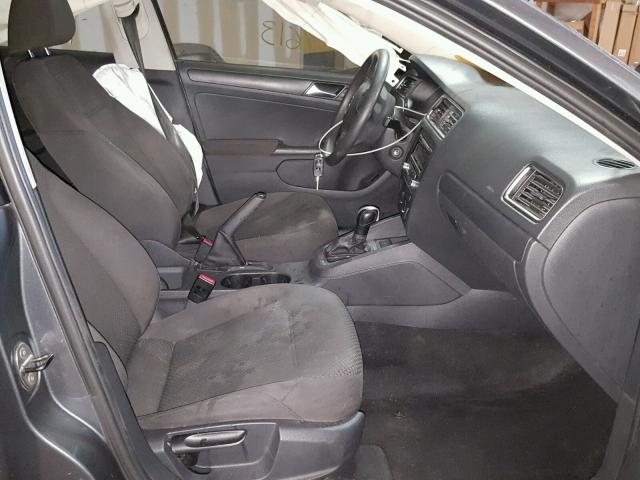 3VW2K7AJ4CM335814 - 2012 VOLKSWAGEN JETTA BASE Գրաֆիտ լուսանկար 5