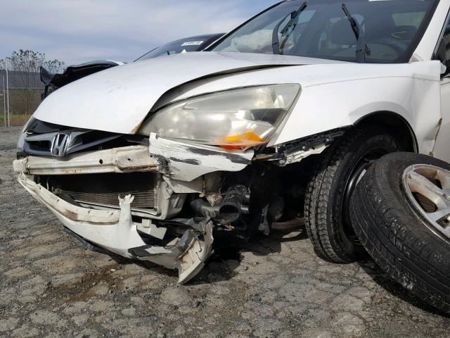 1HGCM56366A018345 - 2006 HONDA ACCORD SE WHITE photo 9