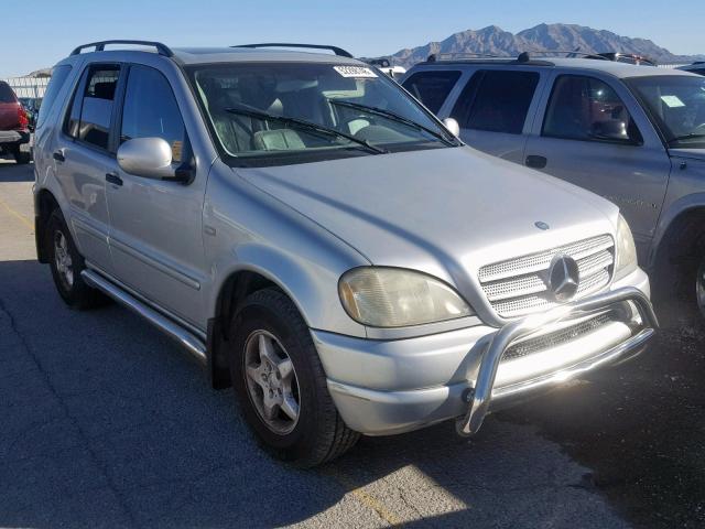 4JGAB54EXYA215372 - 2000 MERCEDES-BENZ ML 320 SILVER photo 1