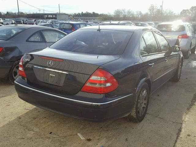 WDBUF65J25A610521 - 2005 MERCEDES-BENZ E 320 BLUE photo 4