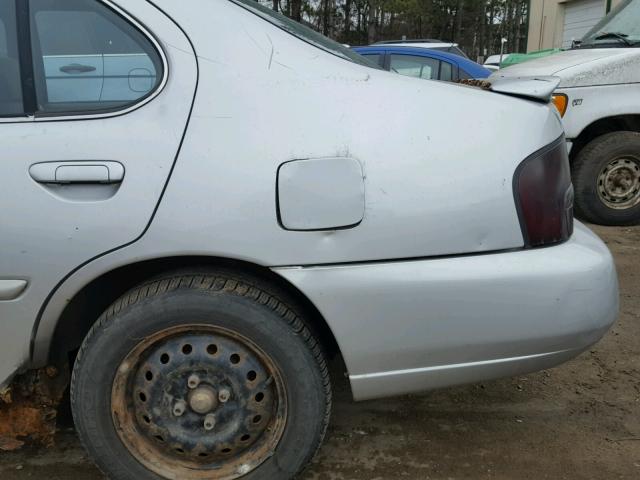 1N4DL01D81C223354 - 2001 NISSAN ALTIMA XE SILVER photo 9