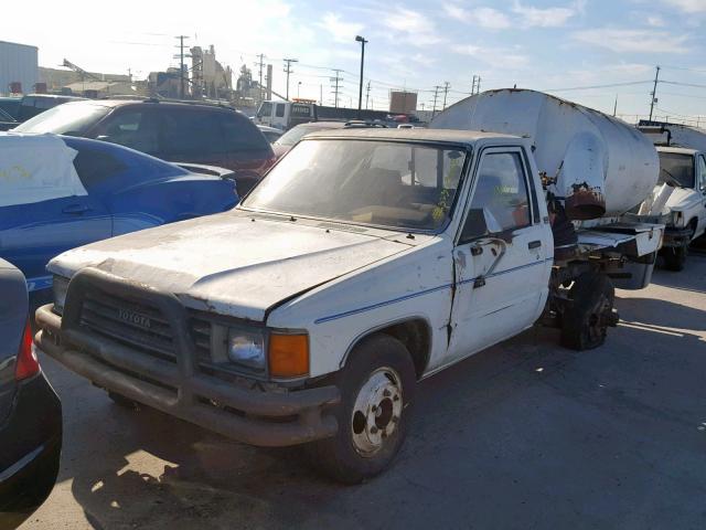 JT5RN55T5H7024186 - 1987 TOYOTA PICKUP CAB WHITE photo 2