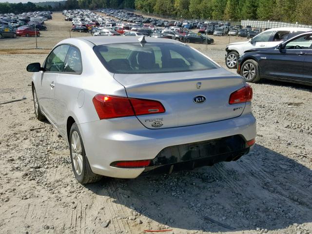 KNAFX6A87E5249951 - 2014 KIA FORTE EX WHITE photo 3