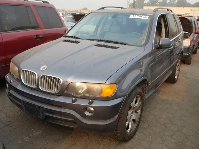 5UXFB335X3LH50393 - 2003 BMW X5 4.4I GRAY photo 2