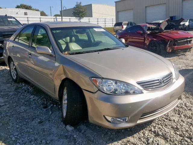 4T1BF30K85U110204 - 2005 TOYOTA CAMRY LE GOLD photo 1