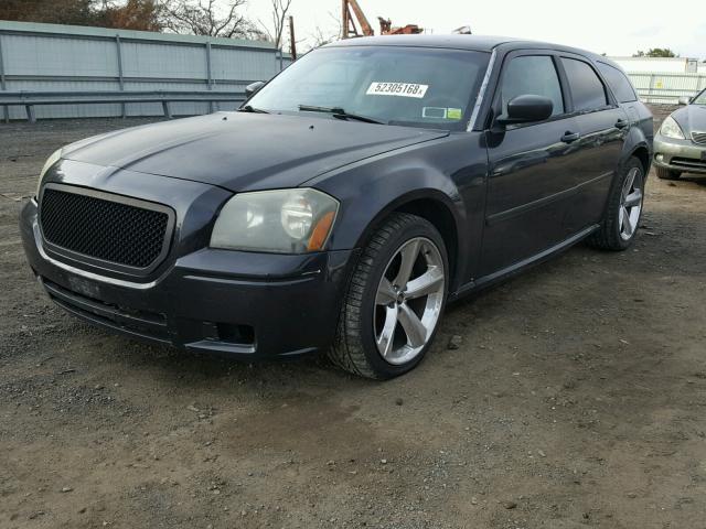 2D4FV48V45H575713 - 2005 DODGE MAGNUM SXT BLACK photo 2