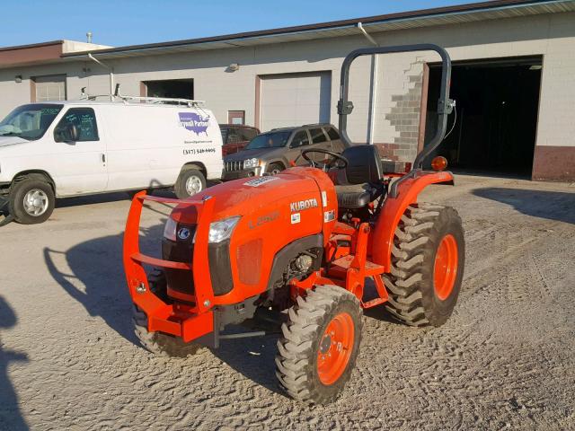 70507 - 2017 KUTA TRACTOR ORANGE photo 2