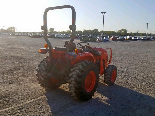 70507 - 2017 KUTA TRACTOR ORANGE photo 4