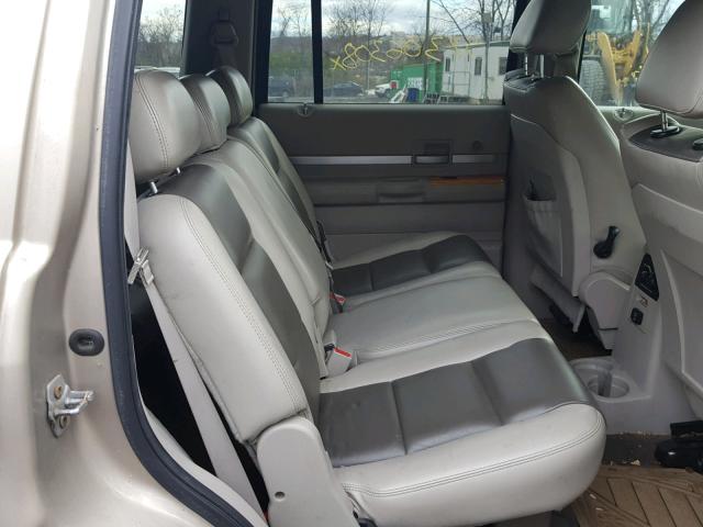 1A8HW58N28F122598 - 2008 CHRYSLER ASPEN LIMI BEIGE photo 6