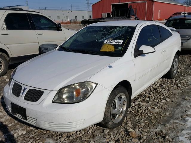 1G2AL15F187135395 - 2008 PONTIAC G5 SE WHITE photo 2