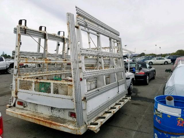 JT5VN82T9P0003921 - 1993 TOYOTA PICKUP CAB WHITE photo 4