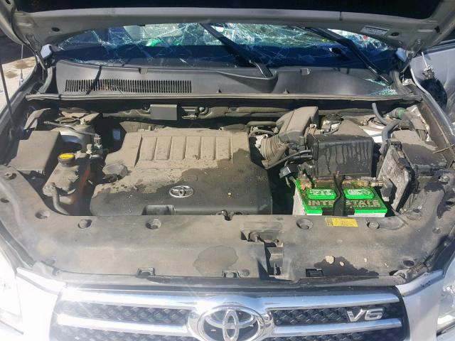 JTMBK31V985058623 - 2008 TOYOTA RAV4 LIMIT SILVER photo 7