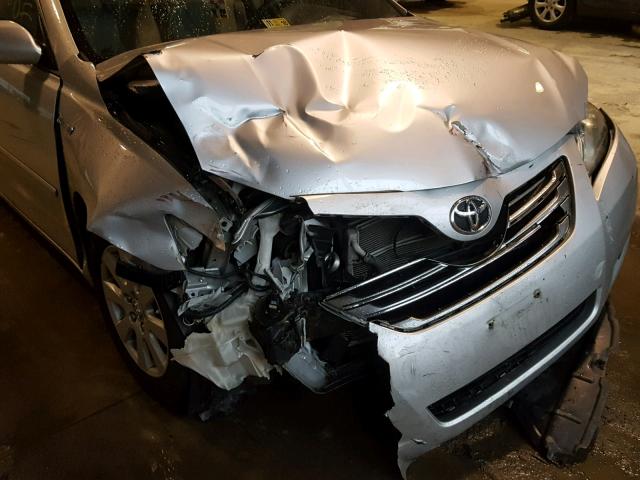 4T1BB46KX8U041223 - 2008 TOYOTA CAMRY HYBR SILVER photo 9