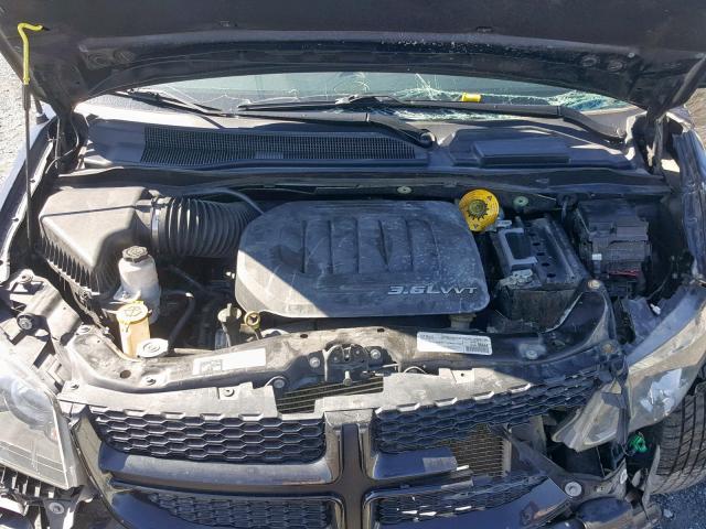 2C4RDGBGXHR745662 - 2017 DODGE GRAND CARA BLACK photo 7