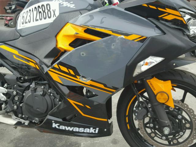 JKAEXKG10JDA07288 - 2018 KAWASAKI EX400 CHARCOAL photo 9