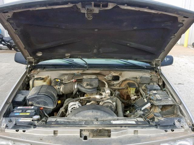 2GTEC19R1W1543889 - 1998 GMC SIERRA C15 SILVER photo 7