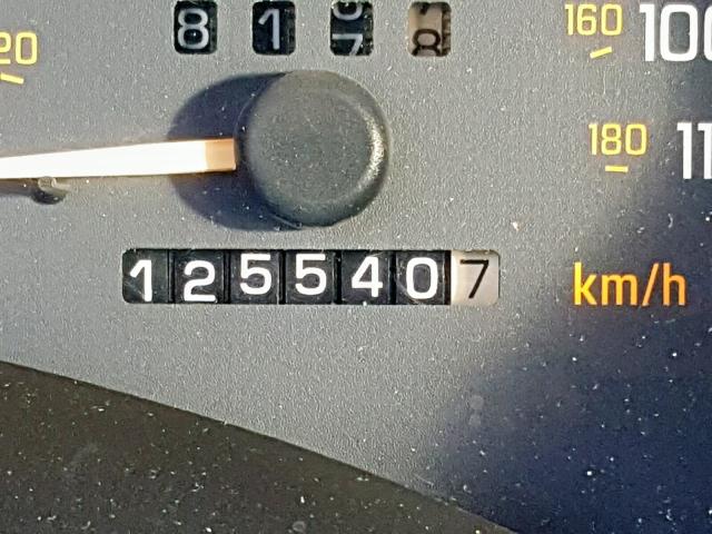 1G2WK52J42F260381 - 2002 PONTIAC GRAND PRIX SILVER photo 8