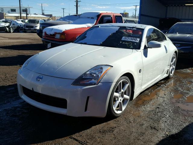 JN1AZ34E73T015506 - 2003 NISSAN 350Z COUPE WHITE photo 2